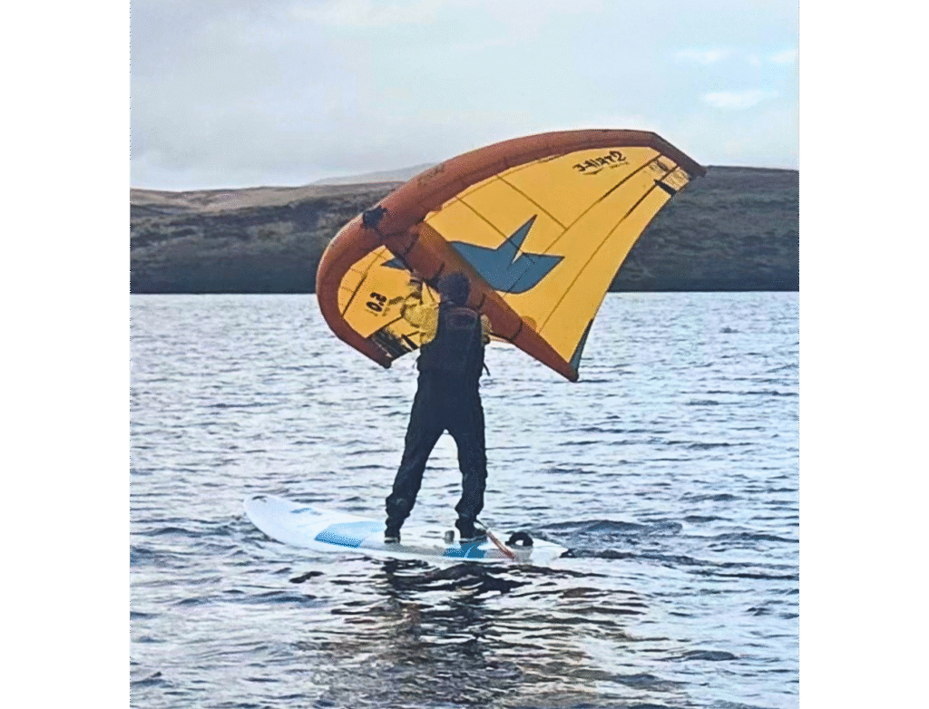 Wingsurfing on lake